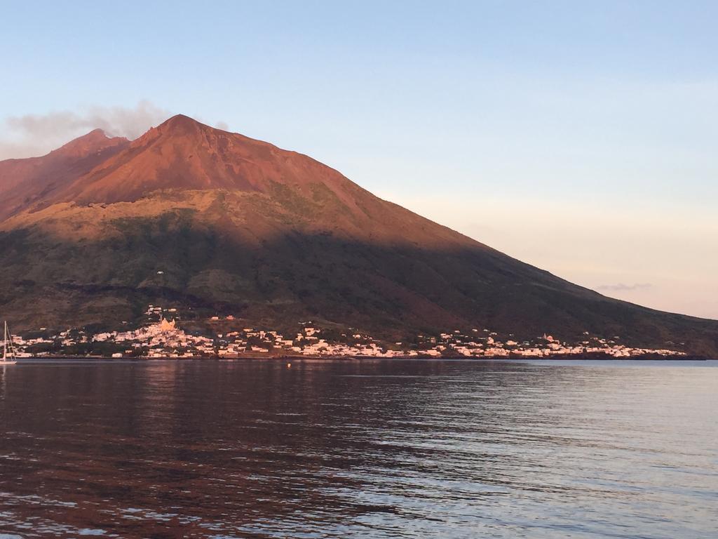 Schicciolina Villa Stromboli Exterior photo